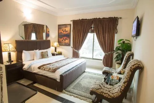 Hotel Sunway Murree - Image 1