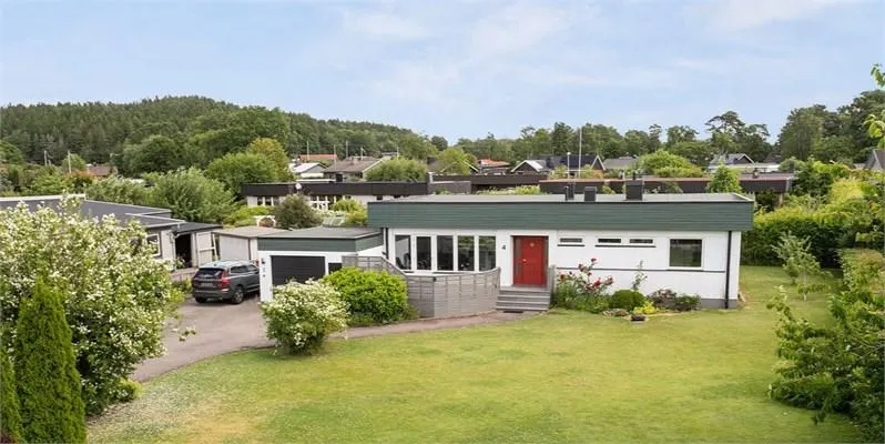Villa nära Varberg och Ullared - Image 1