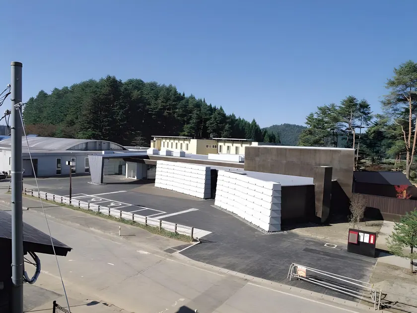 Senhata Onsen Sun R - Image 1