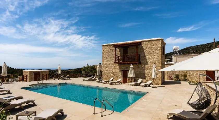 Harma Traditional Boutique Suites - Image 1