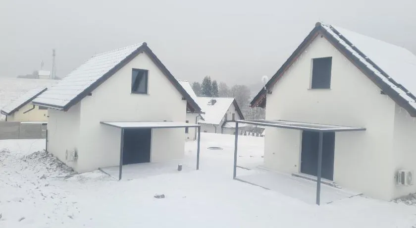 Jagodowe wzgórze domki z sauną i balją - Image 1