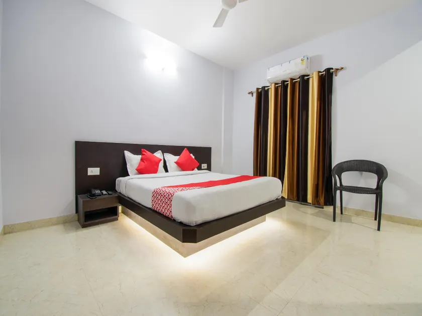 Capital O 26974 Hotel S G International - Image 1