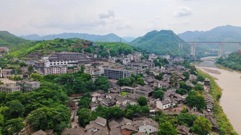 Suiyue Tucheng Hotel - Image 1
