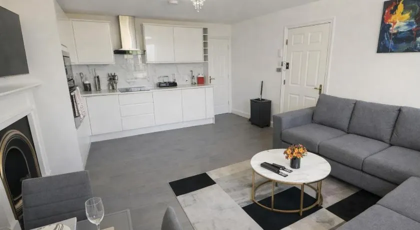 Entire Apartment hosted by Pius - Image 1