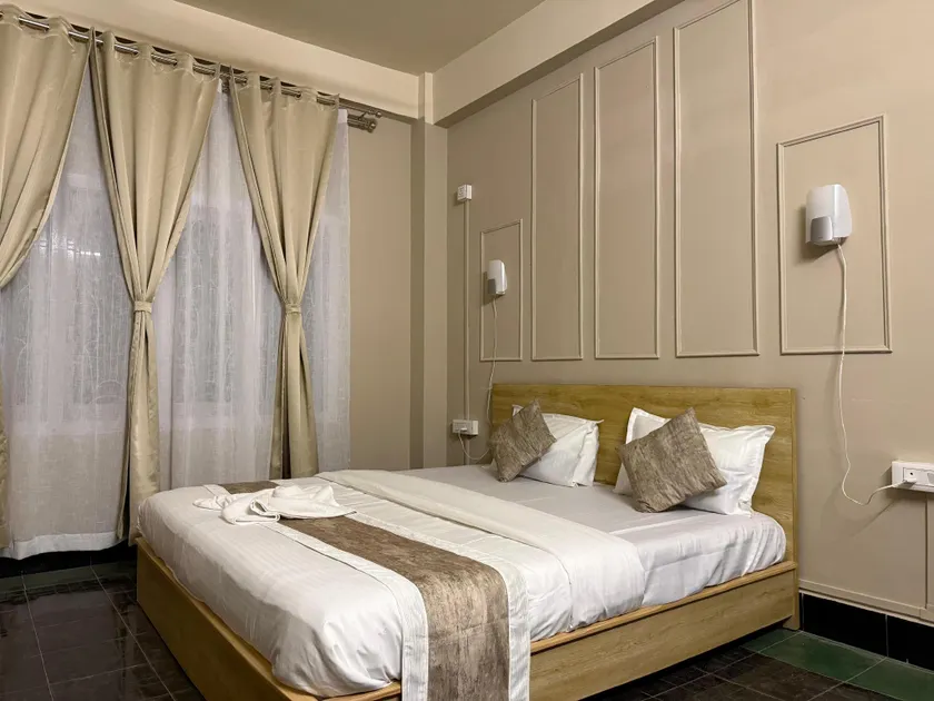 Restel Guest House - Image 1