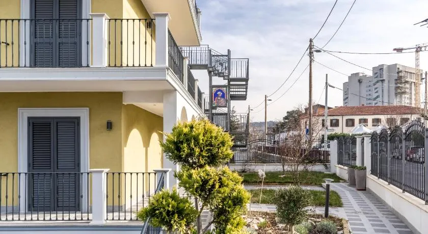 Villa Marra - Image 1