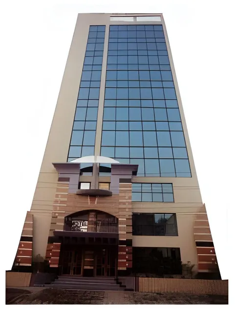 La Vinci Hotel - Image 1