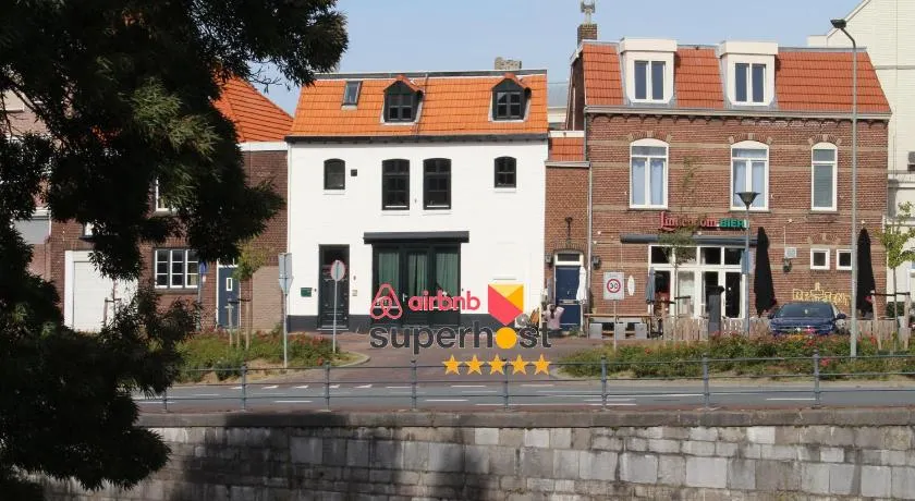 Modern Studio & Apartment Roermond - Image 1