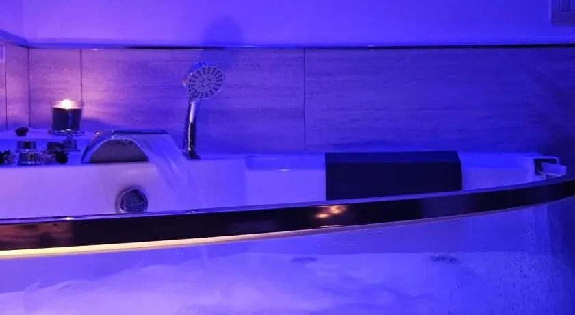 Majestic Salus Spa - Image 1