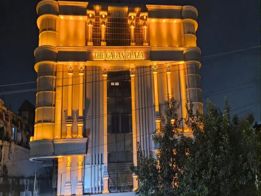 Hotel Gagan Plaza - Image 1