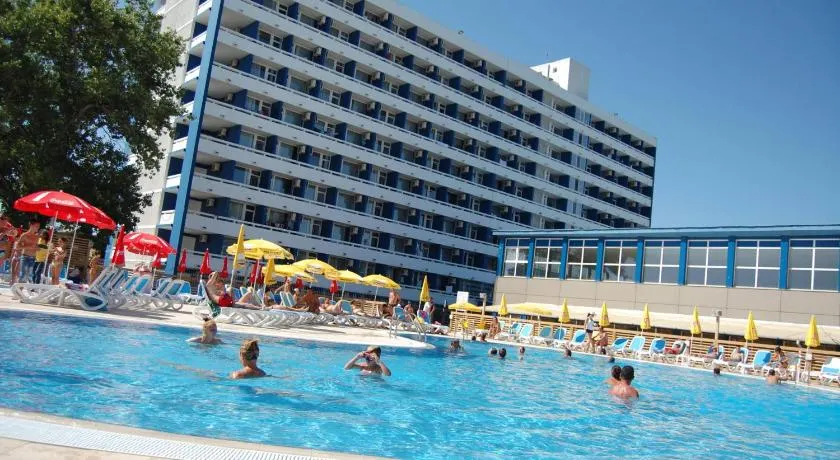 Hotel Aurora - Image 1