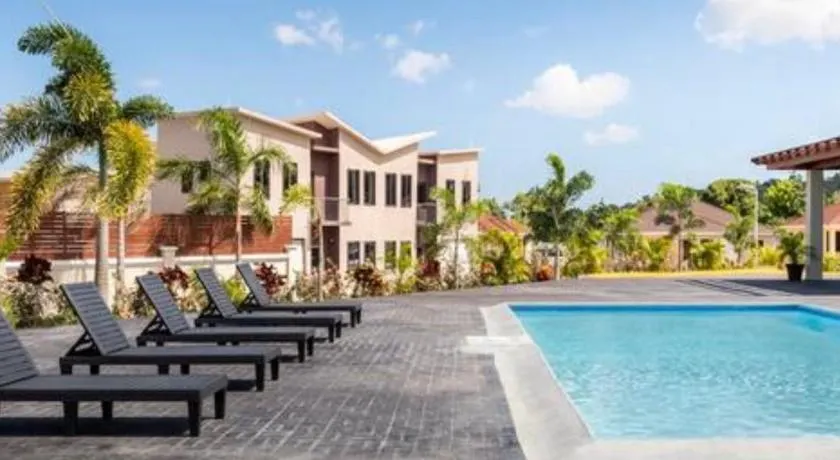 Luxurious Villa Royale- 5 min drive to Ocho Rios - Image 1