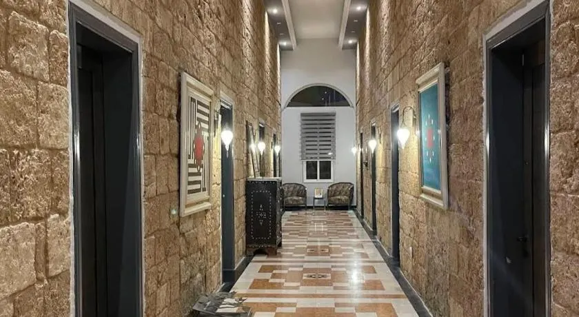 Azur Suites Hotel - Image 1
