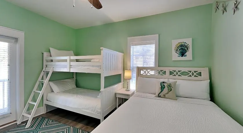 Bungalows at Seagrove #138 - Image 1