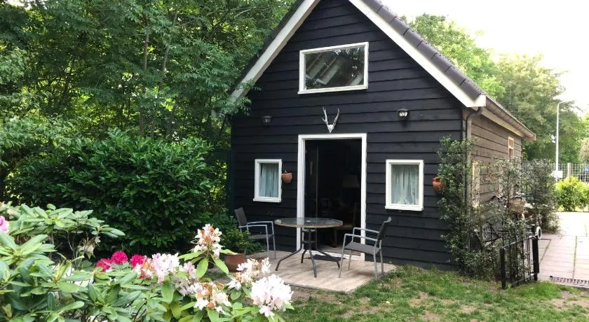 Cozy Cottage - Image 1