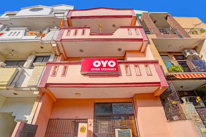 Anmol Residency by OYO Rooms - Image 1