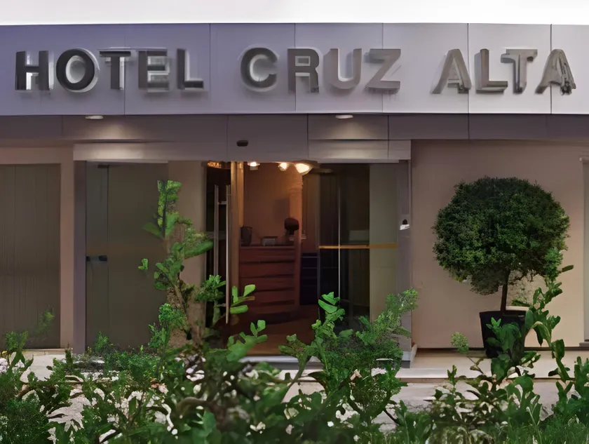 Hotel Cruz Alta - Image 1
