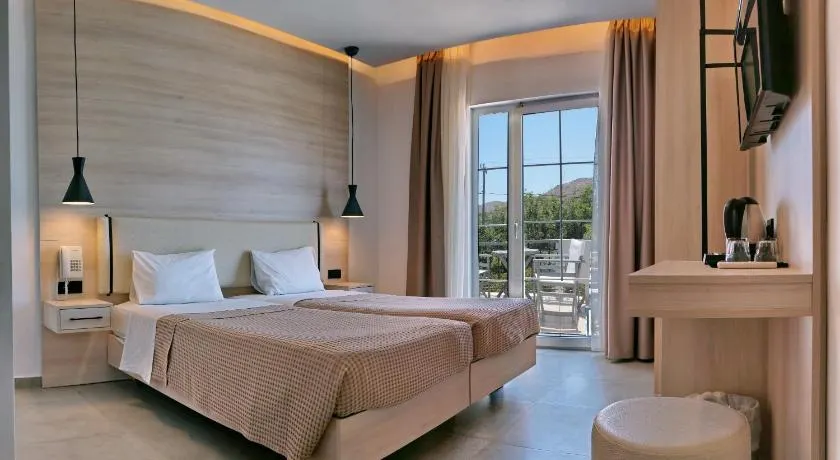 HOTEL BELLA VISTA - Image 1