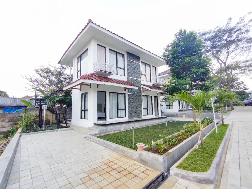 RedDoorz at Batutulis Bogor Villa Papatong by M - Image 1