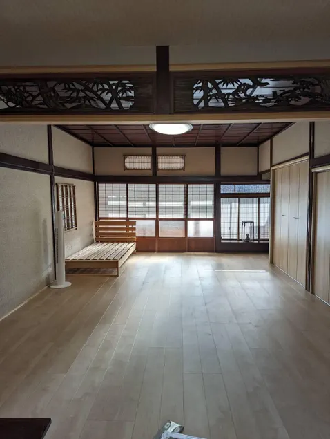 Hironoya Family Room 20 Tatami - 100-Year-Old Traditional House Renovation - Image 1