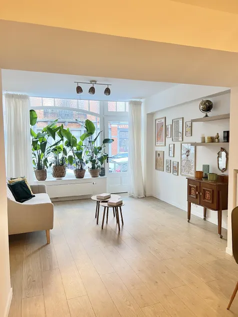 Modern & Elegant Apartment near Montgomery - Image 1