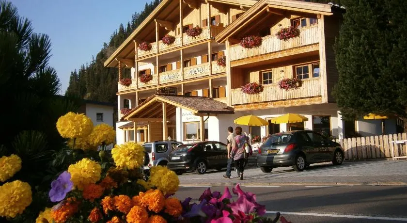 Monti Pallidi B&B Apartments - Image 1