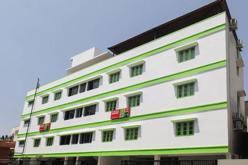 OYO 29250 Elegant Stay Yediyur Lake - Image 1