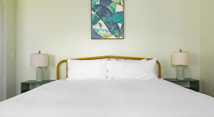 Key Lime Cottage - Image 1