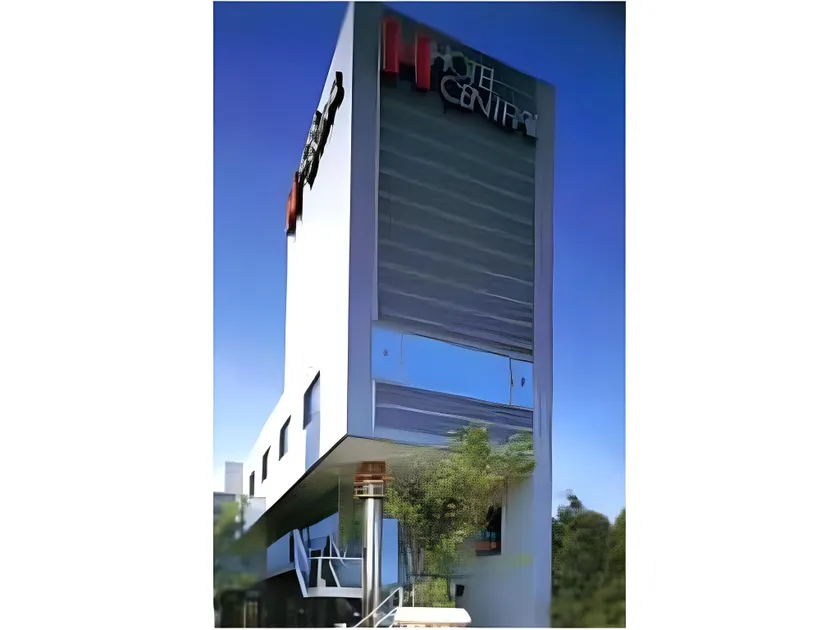 Business Hotel Central - Image 1