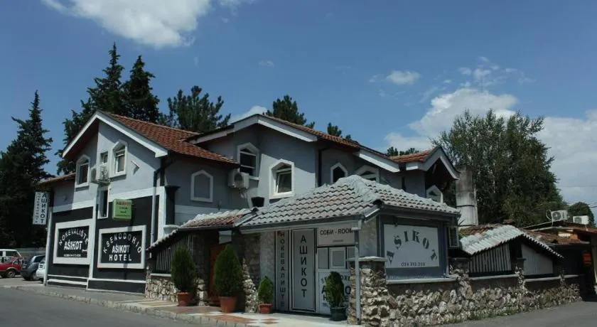 Hotel Asikot - Image 1