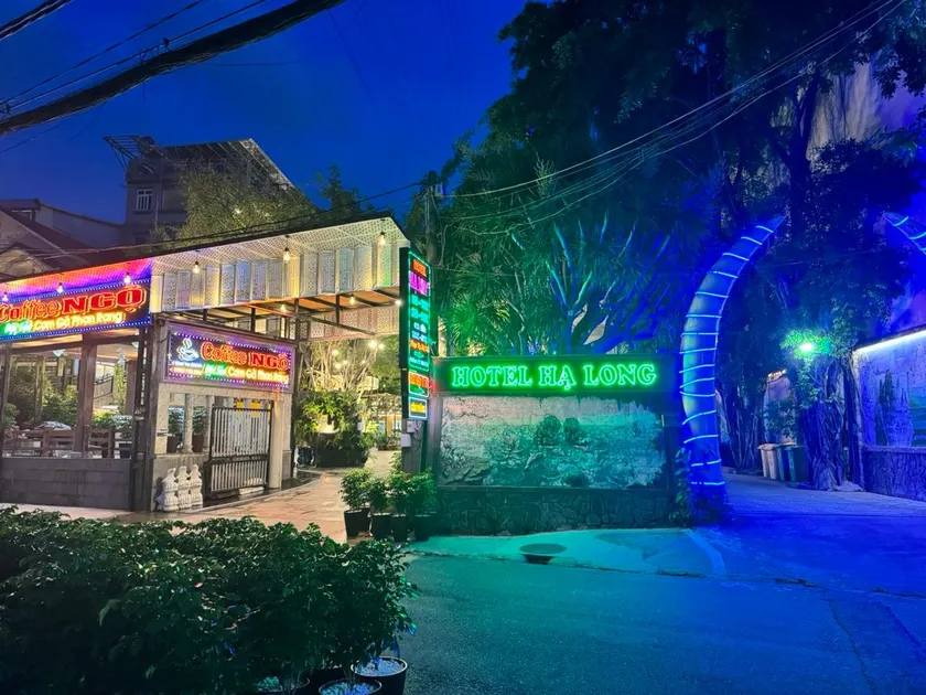 Ha Long hotel - Image 1