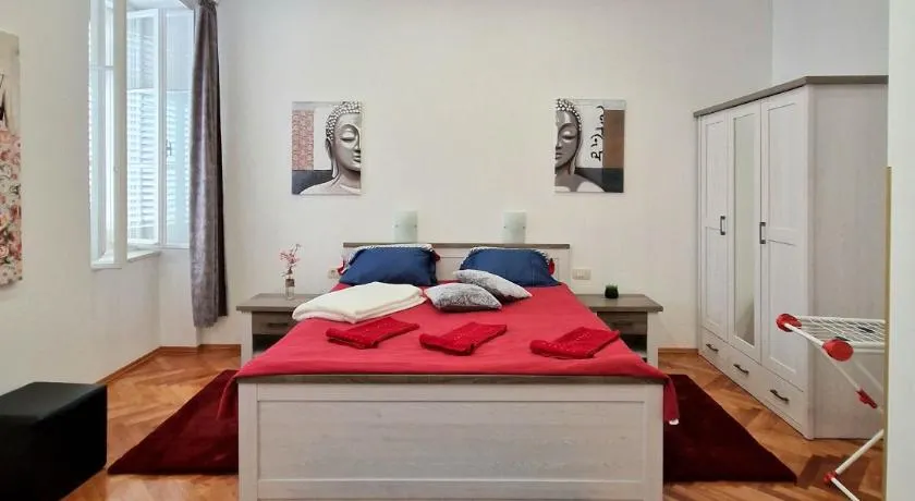 Apartmani Tower - Image 1