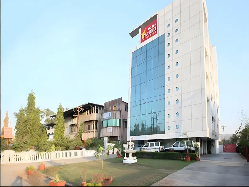 Hotel Tanish Residency - Image 1