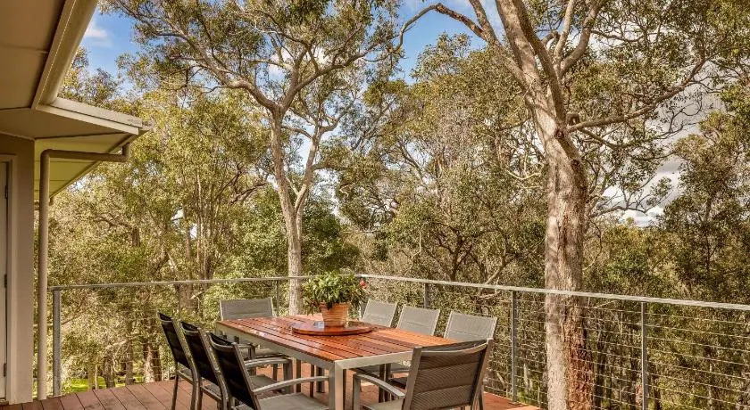 Vintners - spacious, 2 bdrm wings, nature setting - Image 1