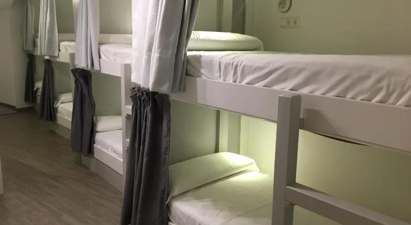 Hostel Getaria - Image 1