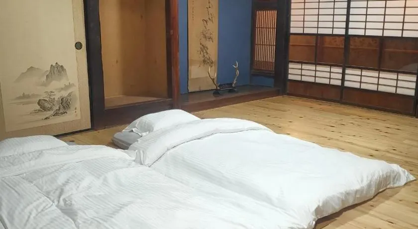 Momiji hostel - Image 1