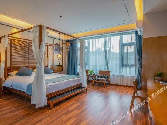 Dali left bank Qishe B & B (Dali Haijing Binhai Avenue store) - Image 1