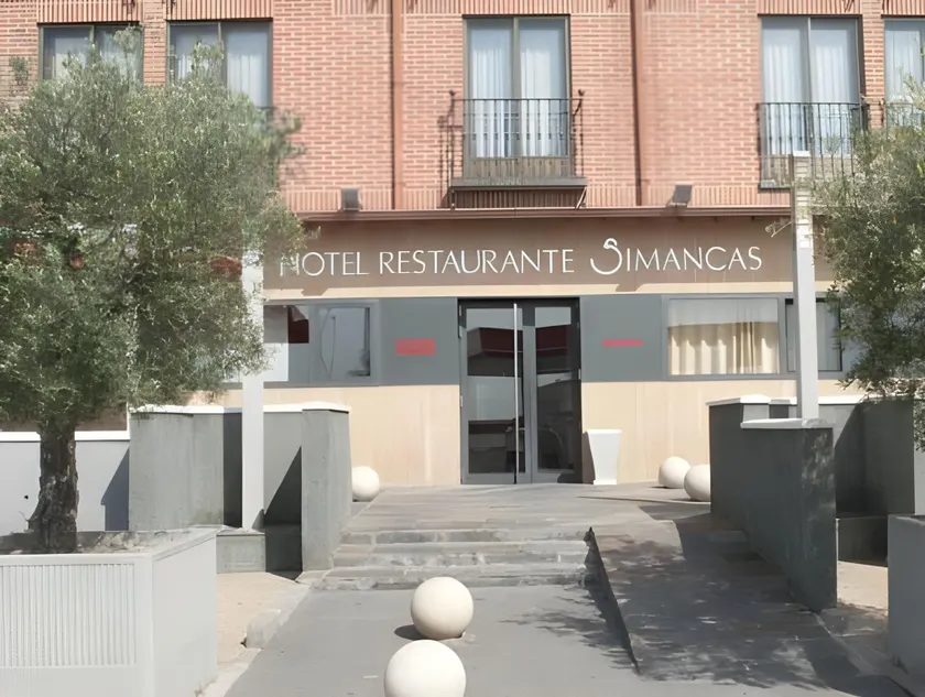 Hotel Simancas - Image 1