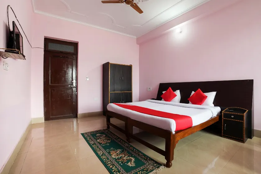 Hotel O Olive Tree - Image 1
