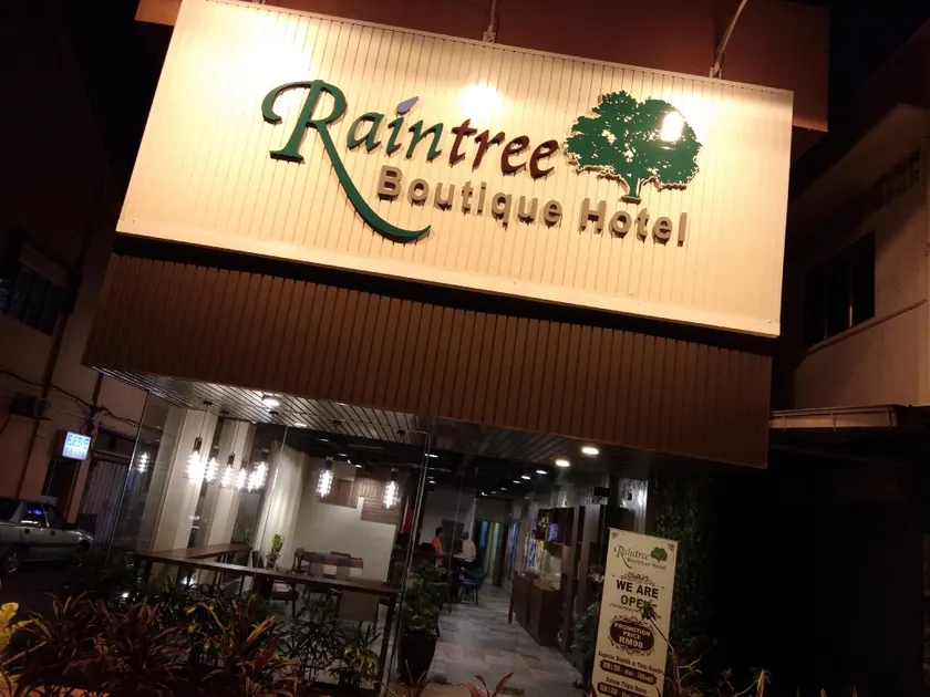 Raintree Boutique Hotel - Image 1
