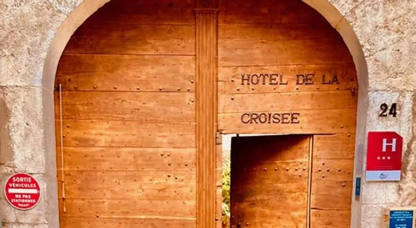 Hotel De La Croisée - Image 1