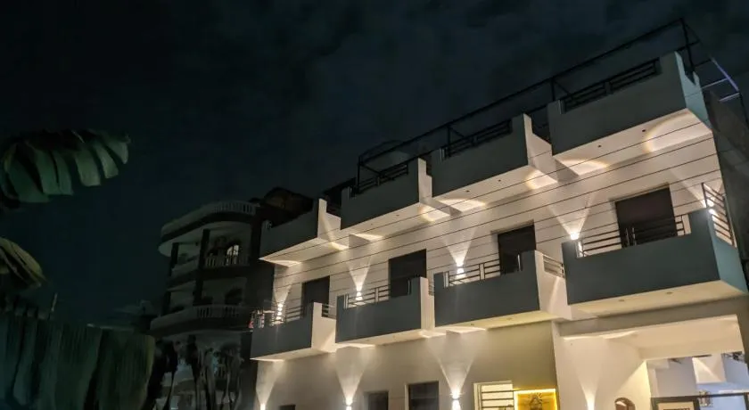NOOR SEEN House - Image 1