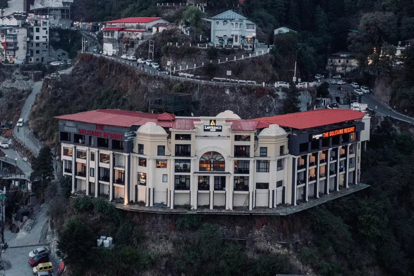 Lawrence Solitaire Resort, Mall road, Mussoorie - Image 1