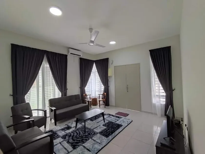 LOMPOI HOMESTAY Islam Guest - Image 1