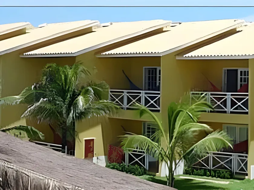 Bouganville Hotel - Image 1