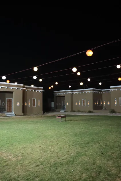 Daulatgarh Resort - Image 1