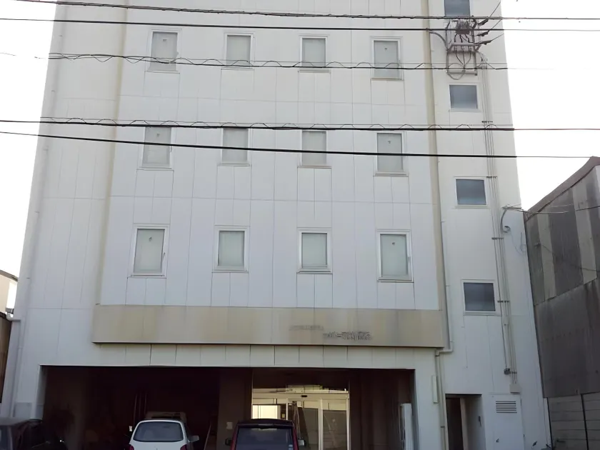 Business Hotel Chateau Est Takamatsu - Image 1
