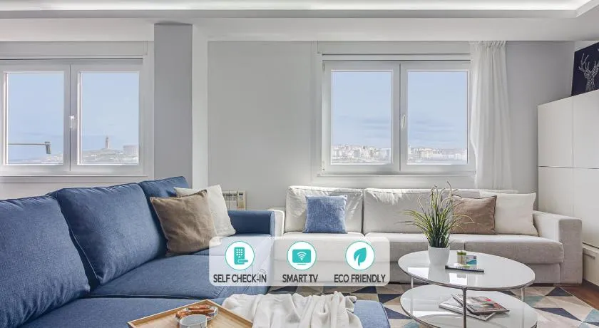 Riazor Ocean View Apartment - Image 1