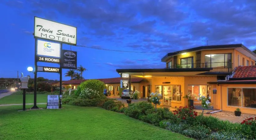 Twin Swans Motel - Image 1
