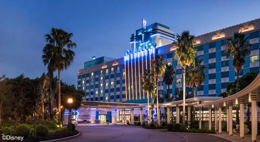 Disney's Hollywood Hotel - Image 1